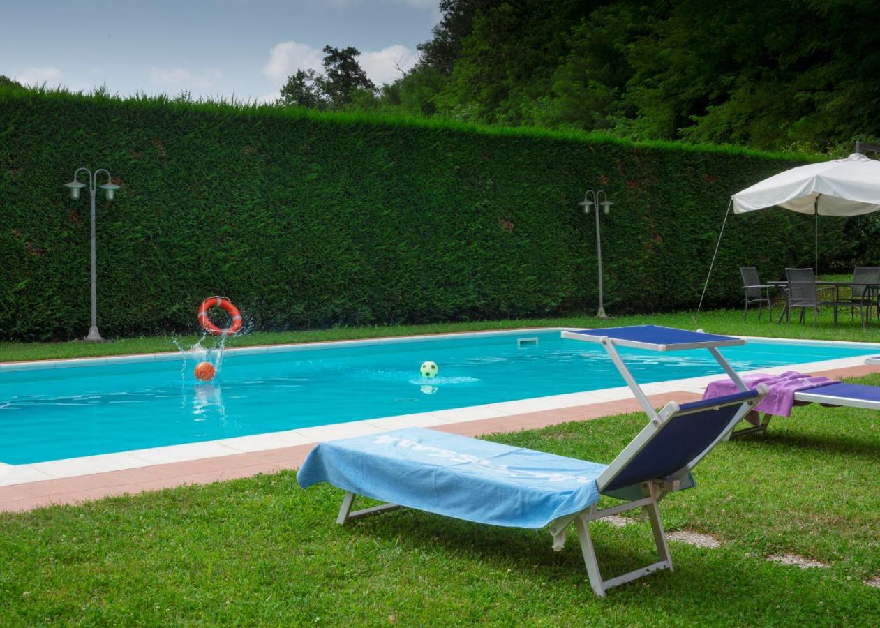 Agriturismo Tenuta Adamo 卢卡 外观 照片